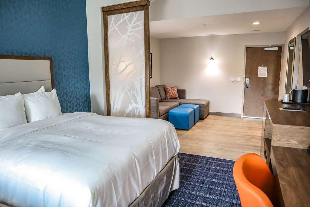 Comfort Suites Gainesville Near University 部屋 写真