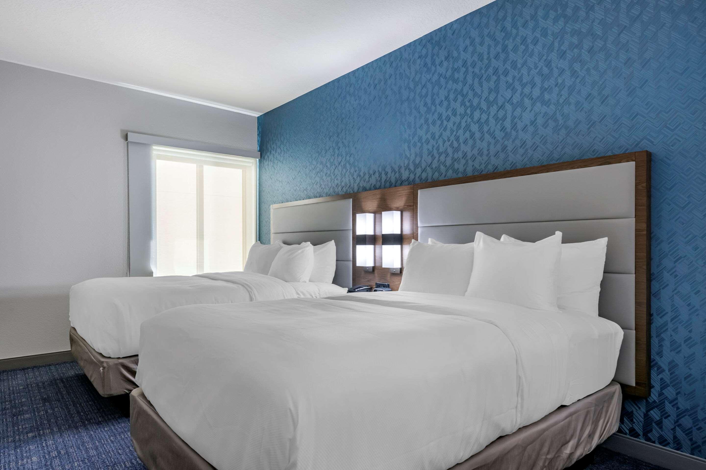 Comfort Suites Gainesville Near University エクステリア 写真